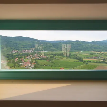 Lagom Vipavski Kriz Appart hôtel *