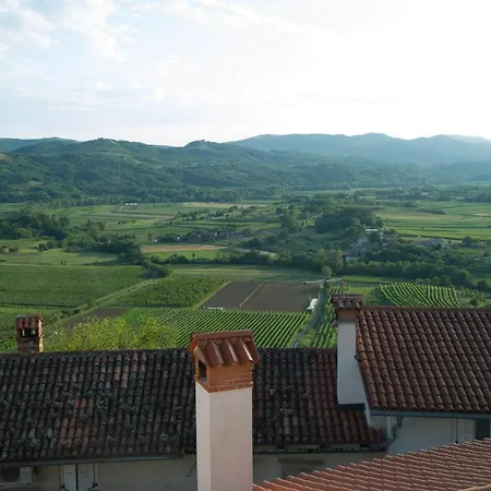 Aparthotel Lagom Vipavski Kriz *