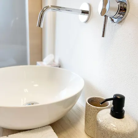 Lagom Vipavski Kriz *