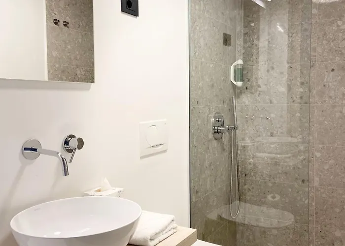 Lagom Vipavski Kriz Apartmanhotel